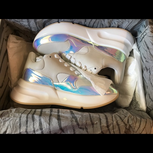 Alexander McQueen Shoes Alexander Mcqueen Oversized Holographic
